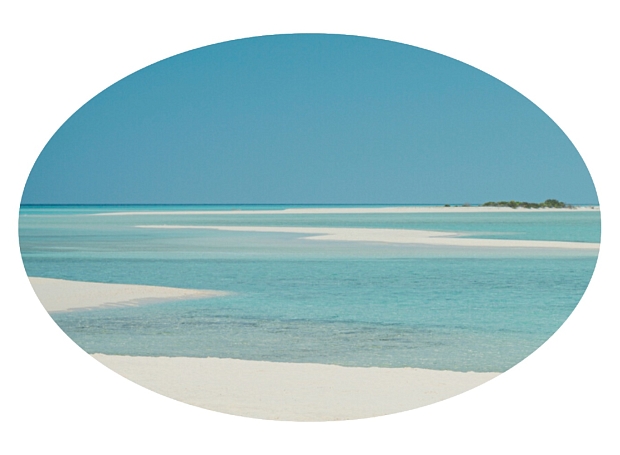 Дайджест путешествий: открытие Paragraph Golf & Spa Tabori, новая фирменная программа в Bulgari Hotel Roma и весна в Four Seasons Resort Maldives at Landaa Giraavaru