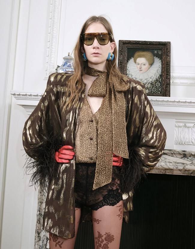 Valentino фото № 4