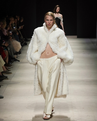 Alena Akhmadullina фото № 10