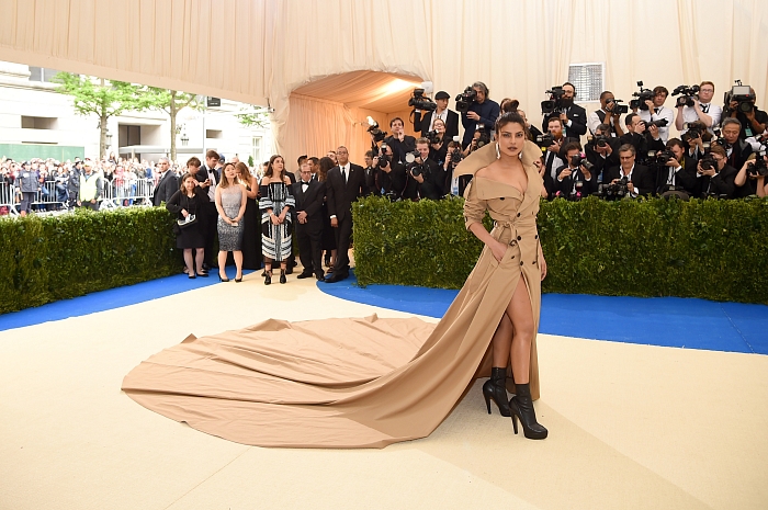 В Ralph Lauren на Met Gala 2017 фото № 1