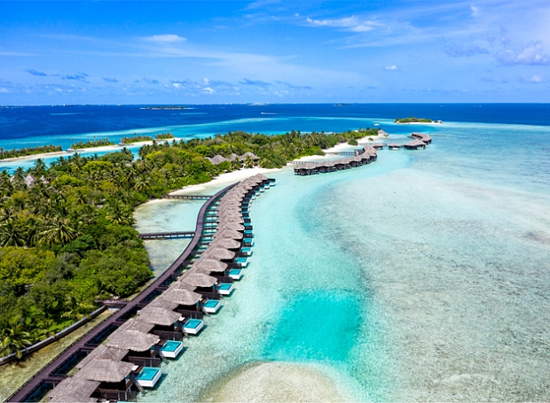 Отель Sheraton Maldives Full Moon предлагает арендовать целый остров — и это не предел возможностей солнечного курорта