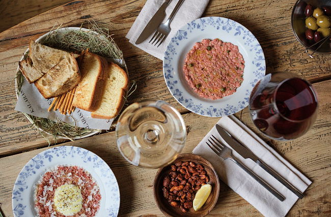 Гастро-неделя: новогоднее меню в ēdomo, Garda x Ultraceuticals и барные гастроли в Stella di Mosca фото № 9