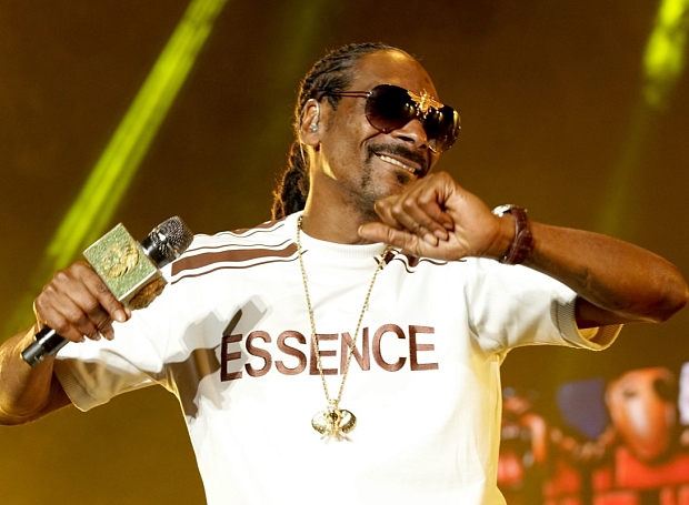 Украшения для Snoop Dogg: золото, золото и еще чуть-чуть золота