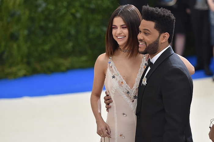 The Weeknd посвятил песню своей бывшей возлюбленной Селене Гомес фото № 1