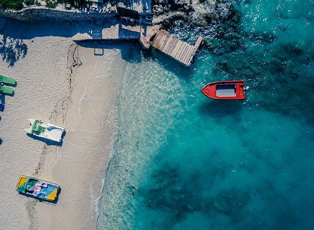 Два моря и никаких виз: 5 причин отправиться в Албанию этим летом