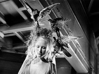 Все звали его Ли. Александр Маккуин в воспоминаниях Леди Гаги, Анн Рей и Шона Лина фото № 5