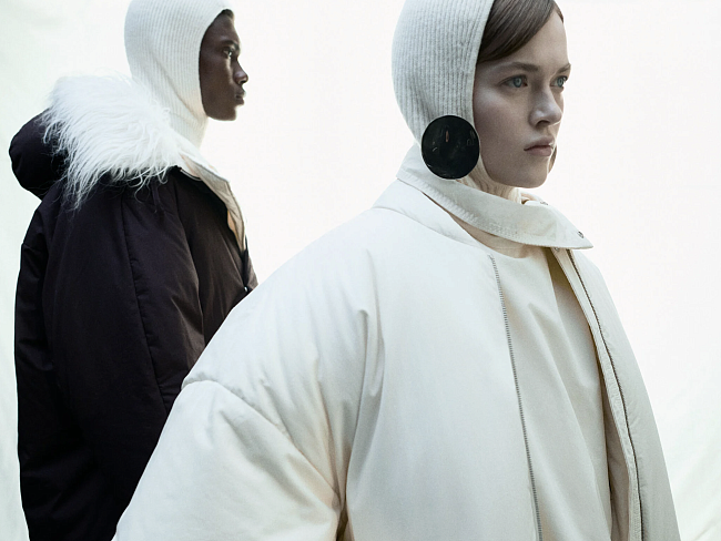 Дюжина пуховиков, к которым точно стоит присмотреться этой зимой фото № 2