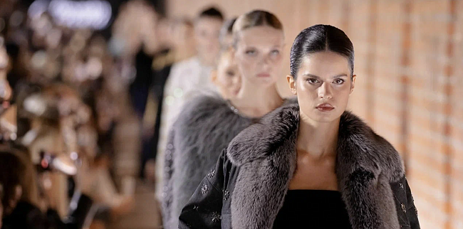 Модный дайджест: обновленная коллекция POSIÉ «Коронация», весенняя капсула MY812 и другие новости фото № 1