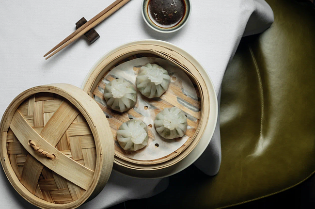 Гастро-неделя: обновление ресторана «ТЭМУ», открытие MAMA ROASTA и винный моноужин Mantra Estate в «Огородниках» фото № 3