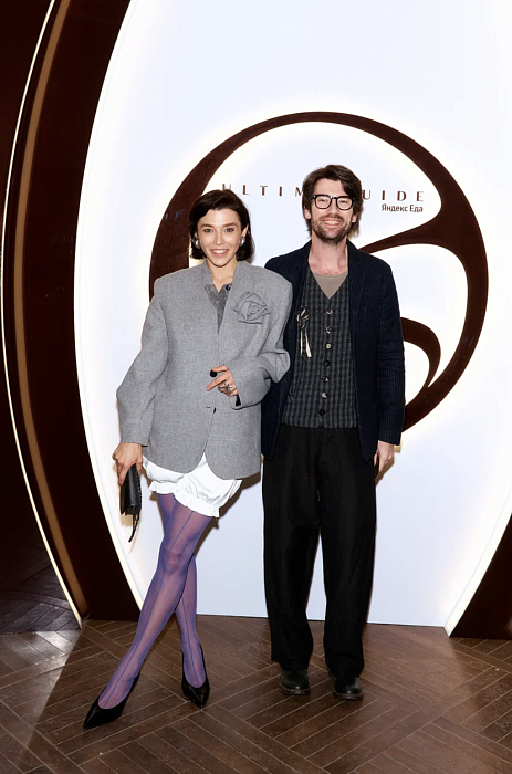 Алина Астровская и Антон Лаврентьев фото № 12