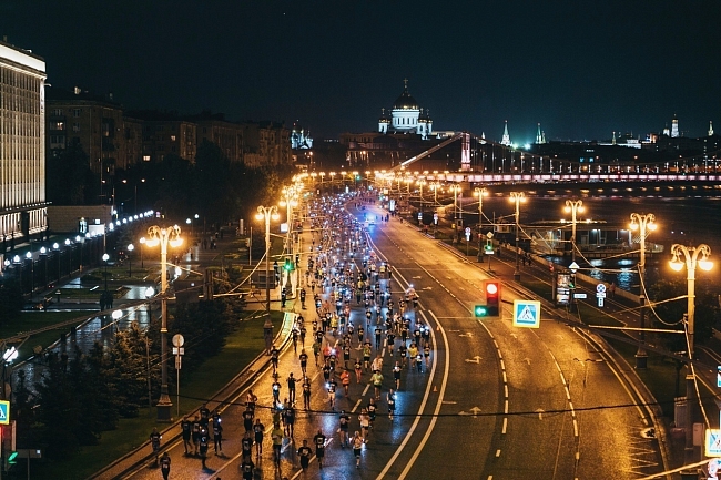 афиша 8–14 июля: летние вечеринки, музыка и ночные забеги фото № 15 Афиша 8–14 июля: летние вечеринки, музыка и ночные забеги фото № 15