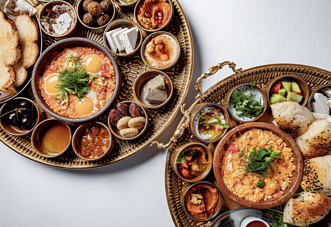 Гастро-неделя: праздничное меню GRACE Bistro, Red Wall x Nashi Argan и благотворительная акция в «Радио» фото № 2