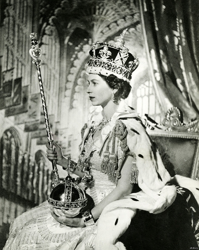 Елизавета II в день коронации, 1953 год фото № 2