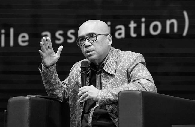 Семь взглядов на индустрию моды. Блиц с экспертами BRICS+ Fashion Summit фото № 3