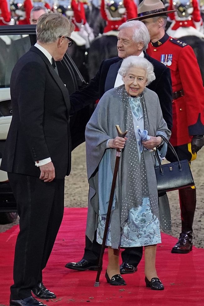 Королева Елизавета II на Платиновом юбилее своего правления фото № 1