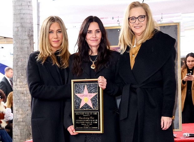 Кортни Кокс получила звезду на голливудской «Аллее славы»