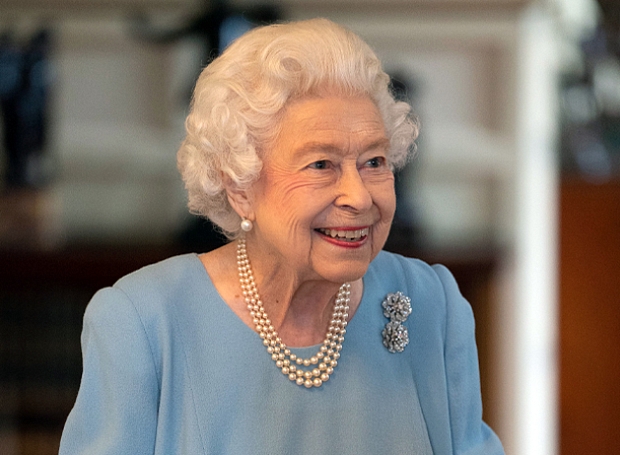 Елизавета II отметила 70-летие на троне и сделала неожиданный подарок жене будущего короля 