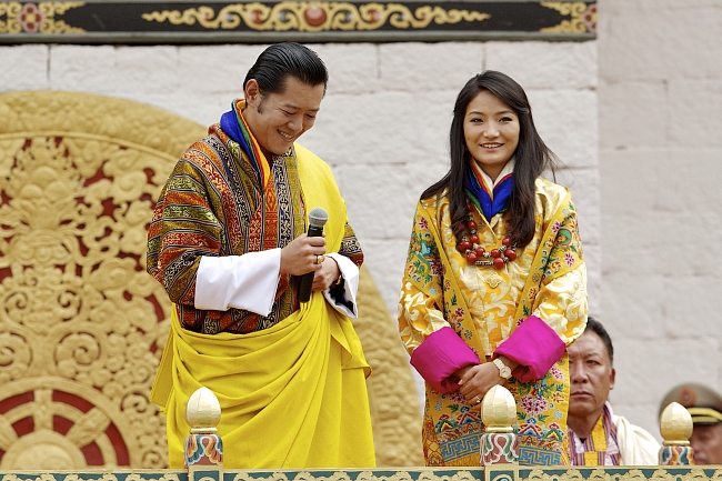 Король Бутана Джигме Кхесар Намгьял Вангчук и его супруга Джецун Пема фото № 1