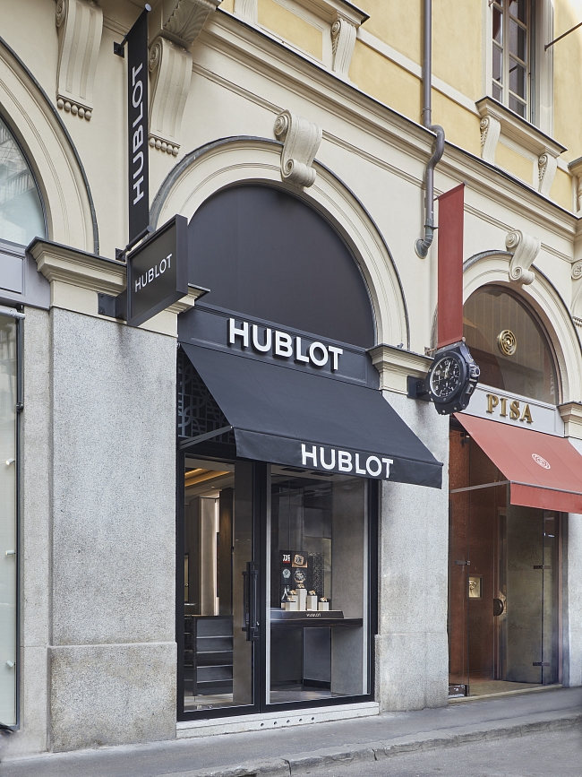 Четвертый бутик Hublot в Италии, открывшийся в самом центре Милана фото № 1