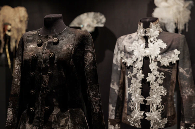 Выставка «Янис Чамалиди. Нон-финито» фото № 4