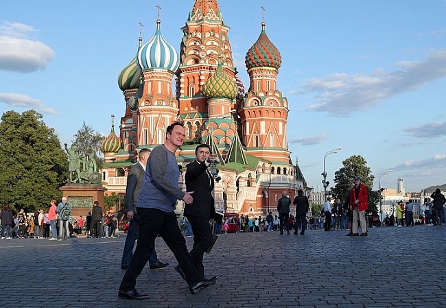 Квентин Тарантино прогулялся по Кремлю с экскурсией фото № 4