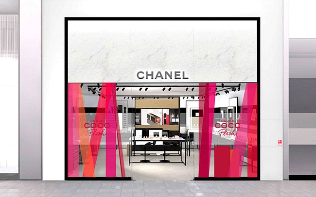 Chanel открывает первый парфюмерно-косметический бутик в Санкт-Петербурге фото № 1