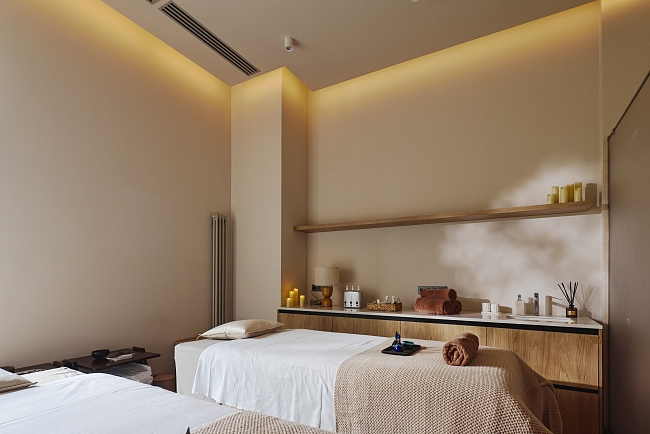 Бьюти-дайджест: спа-программы, коллаборации и варианты подарков на 14 февраля фото № 4