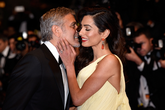 Любовь как в кино: 15 фотодоказательств, что Джордж и Амаль Клуни без ума друг от друга фото № 2