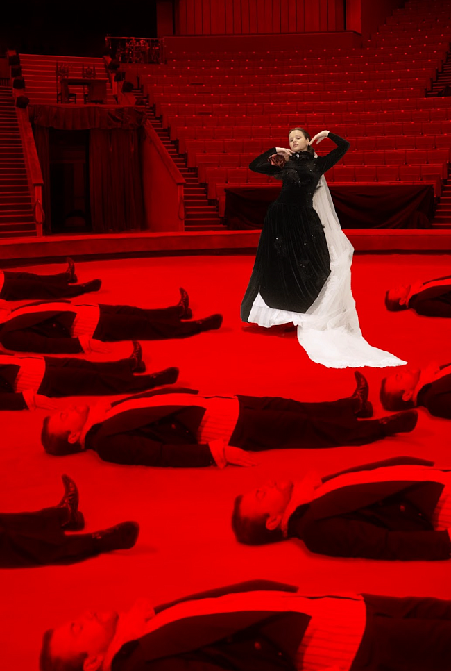 В Большом Московском Цирке состоится новое событие фестиваля PERFORMA(R) — Love Mass performance фото № 3